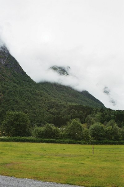 2003060708 oppstryn